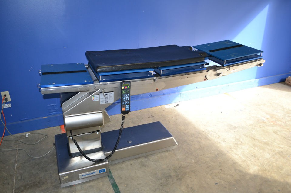 Midmark 7100 Surgical Table SN TDW1209