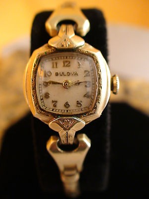 BEAUTIFUL ANTIQUE BULOVA 1951 FILIGREE BEZEL 10K GOLD FILL WATCH WORKS