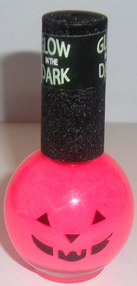 glow in the dark nail polish in Nail Care & Polish