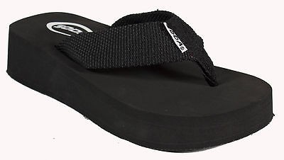 Aiken By Soda Fun Flip flop Beach Platform Sandal in Black