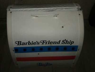 VINTAGE BARBIE FRIEND SHIP AIRPLANE MATTEL 1970S