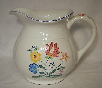 HEREND VILLAGE pottery Hungary BOUQUET pattern 48 oz Pitcher