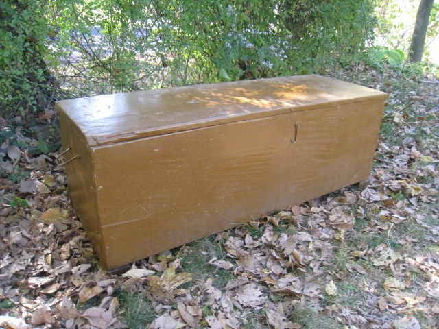 blanket chest in Chests & Trunks