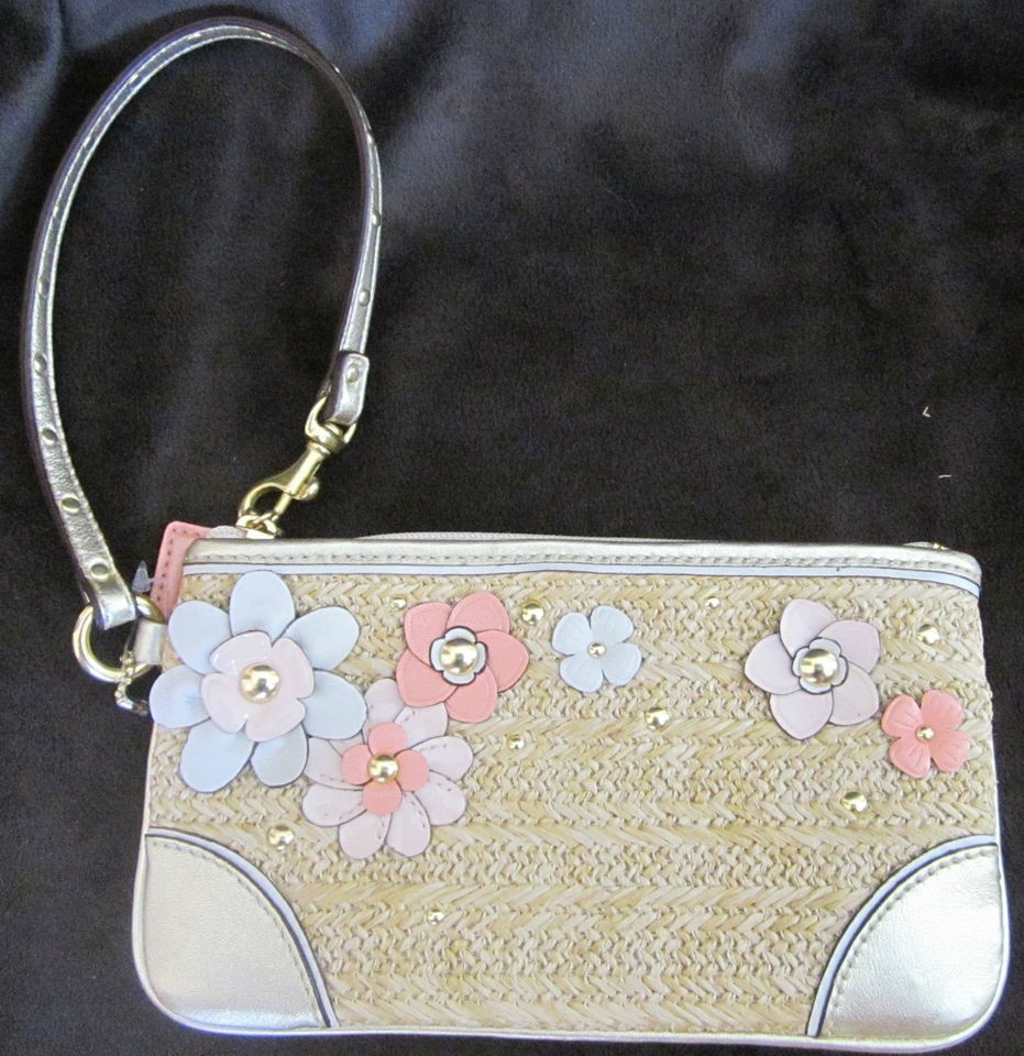 COACH 47447 HAMPTONS WEEKEND STRAW FLORAL WRISTLET $128  NWT