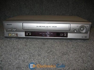 Sanyo VWM-900 VHS Player 4 Head VCR Video Cassette Recorder No Remote  TESTED