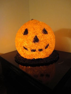 VERY RARE Vintage HALLOWEEN Spun Spaghetti Pumpkin Jack O Lantern 