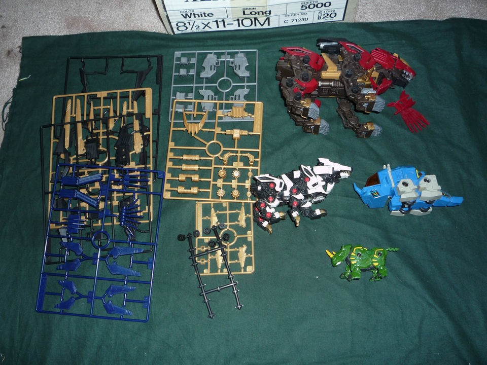   of Hasbro Tomy Zoids Motorized Blade Liger New Pcs on Rack Loose Zoids