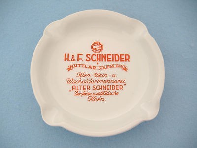 VINTAGE H. & F. SCHNEIDER PORCELAIN ASHTRAY LIQUOR MANUFACTURER G 