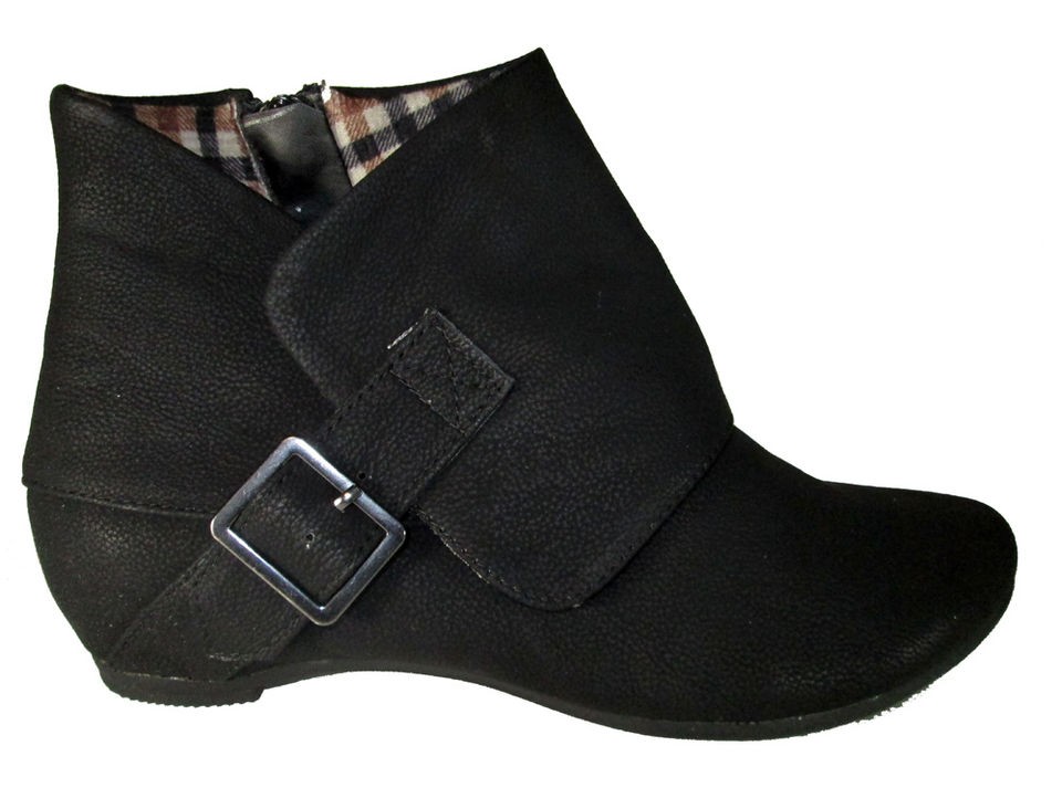   Flat Ankle Boots Black, side buckle, Zipper, cute booties AMAR 22