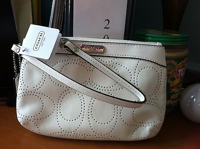 NWT COACH PERFORATED MEDIUM WRISTLET WHITE