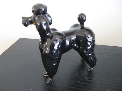 beswick poodle in Decorative Collectibles