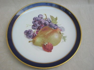 Schumann Bavaria Bountiful Pear Plate Echt Cobalt 7 1/2 Wide