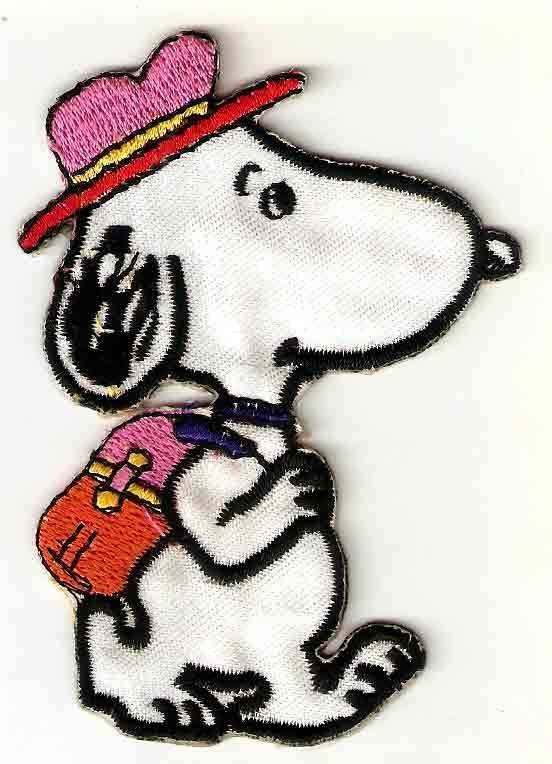 Snoopy wearing school backpack Iron On Patch