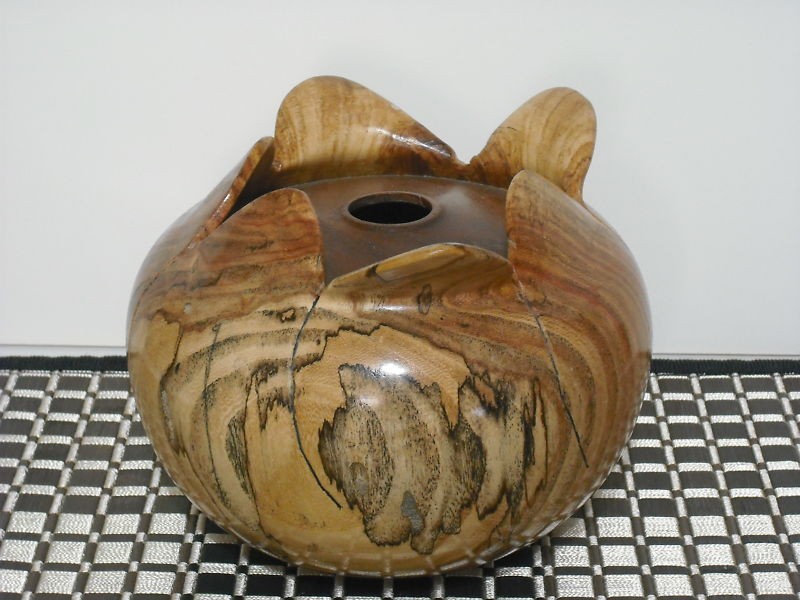 KEN HAGER woodturner Black Locust Walnut WOOD BOWL