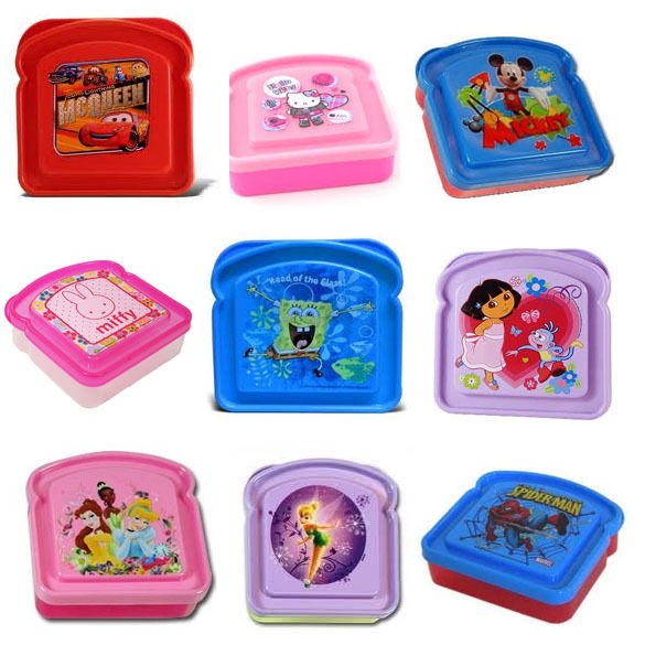 Disney bread shape sandwich container Mickey Minnie Dora Muffy 