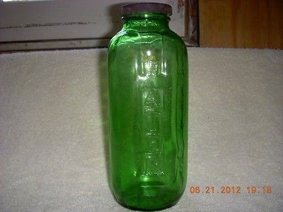 ANTIQUE VINTAGE 32 OZ GREEN WATER/JUICE BOTTLE GLASS