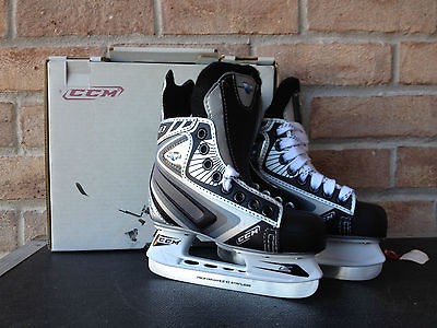 CCM V03 Vector Youth Hockey Skates Size 8 D Width