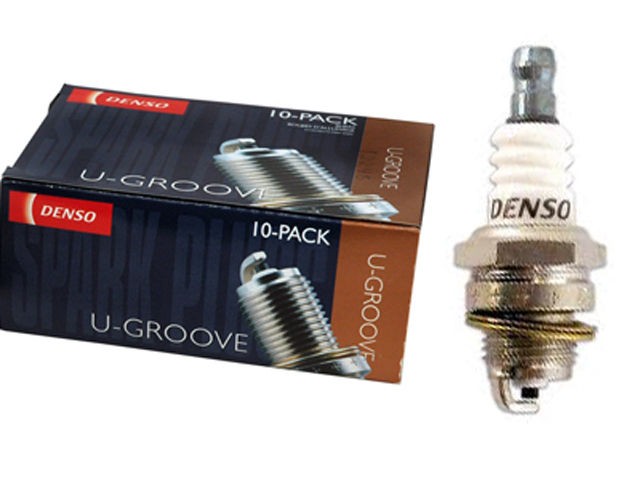   W20MPU Racing Spark Plug   10 Pack   Comer C 50   2 Cycle Engines