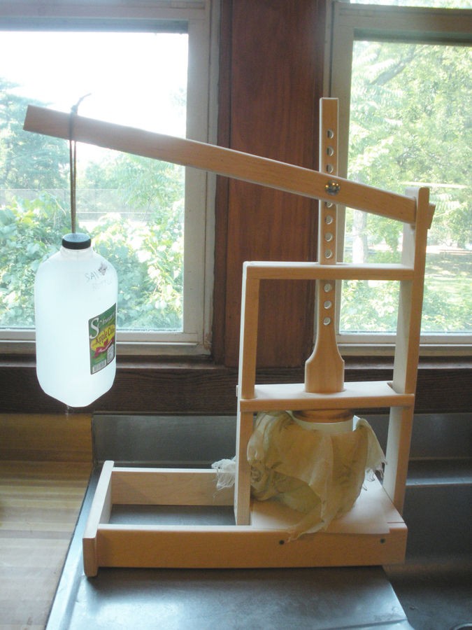 COMPLETE CHEESEMAKING KIT CHEESE PRESS, CULTURES, RENNET, BOOK,MOLDS 