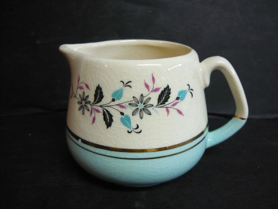 KEELE ST. POTTERY TALK OF THE TOWN COFFEE CREAMER