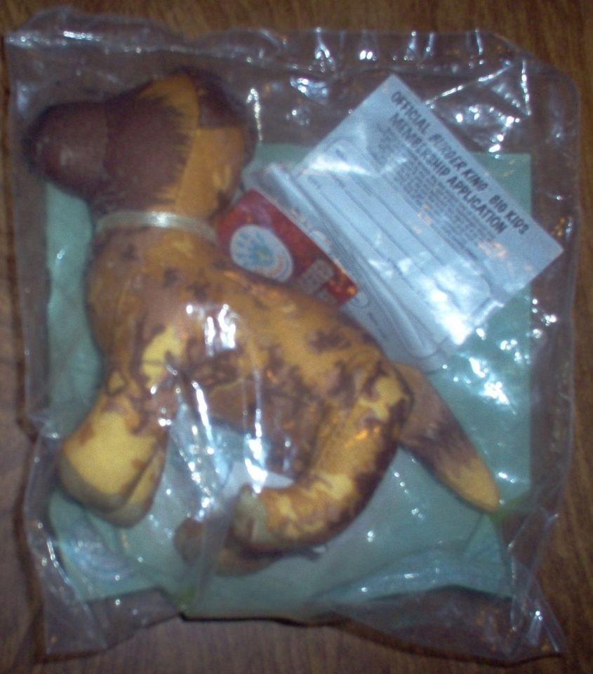 BURGER KING 2003 ENDANGERED SPECIES   AFRICAN WILD DOG NIP