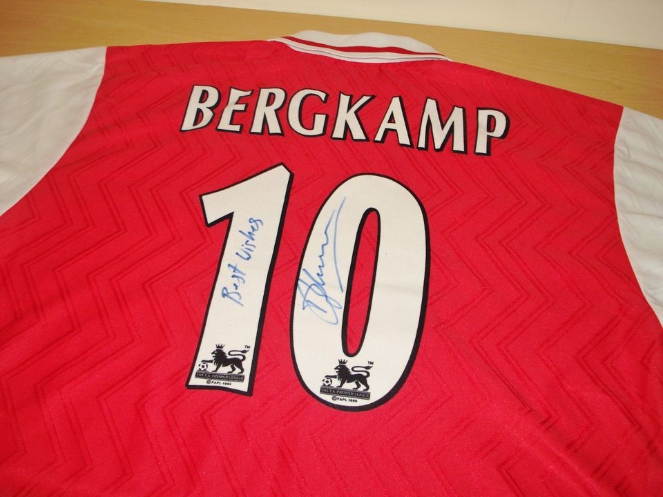 DENNIS BERGKAMP GENUINE SIGNED AUTOGRAPH ARSENAL 96/98 #10 DOUBLE 