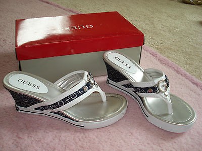 WOMENS GUESS ZENATA WEDGE SANDALS SIZE 6M