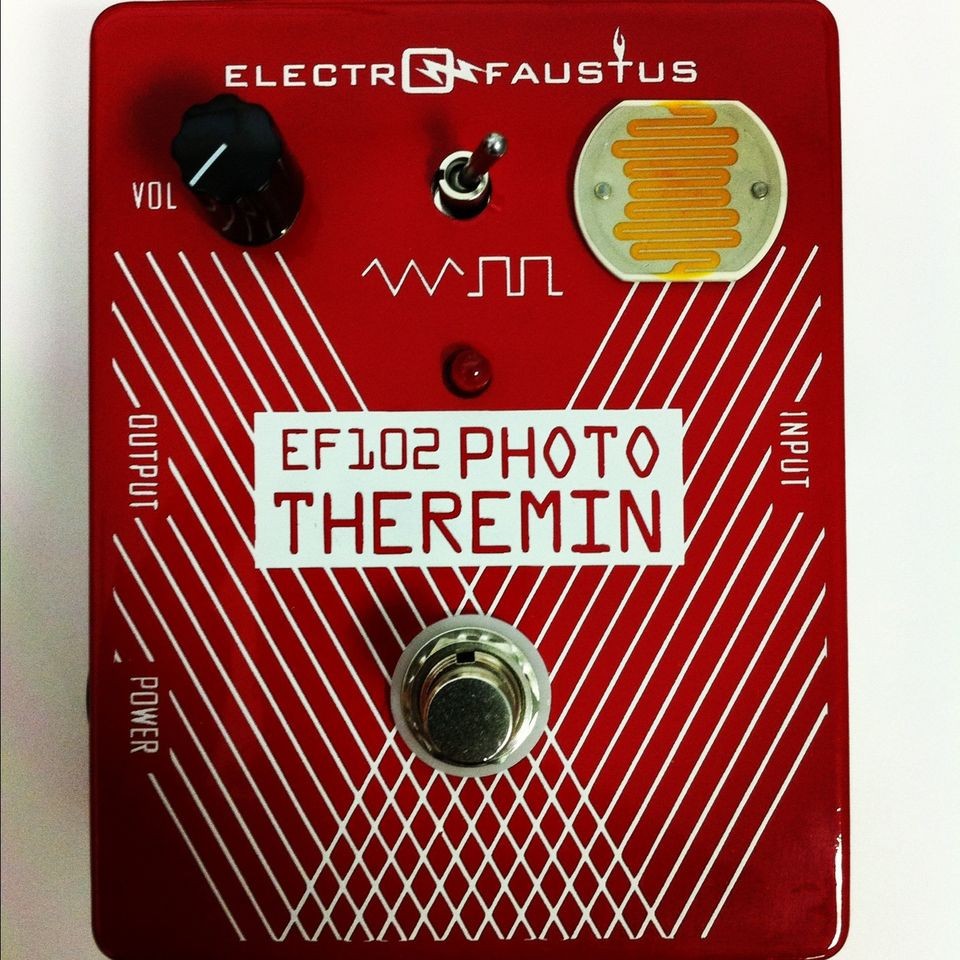 Electro Faustu​s EF102 Photo Theremin