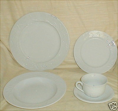 VILLEROY & BOCH GALLO DESIGN CAMPANOLA SALAD PLATE