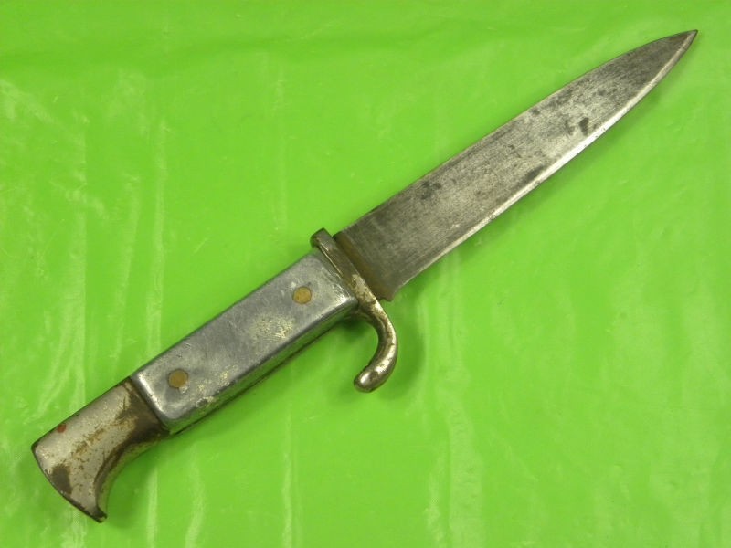 WW2 German E.V.S. SOLINGEN GES. GESCHUTZT Knife Dagger