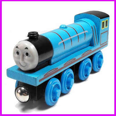 Thomas The Tank Engine Wooden Train GORDON