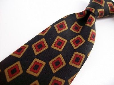 THOMAS BURBERRY LONDON BLK RED GOLD FOULARD SILK TIE