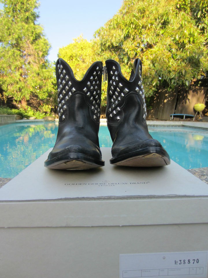 NIB GOLDEN GOOSE Star Zip Piramid Black Ankle Booties STUDDED IT 38 