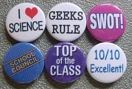 SCHOOL DISCO FANCY DRESS PACK BUTTON BADGES (1inch/25mm) GEEK 