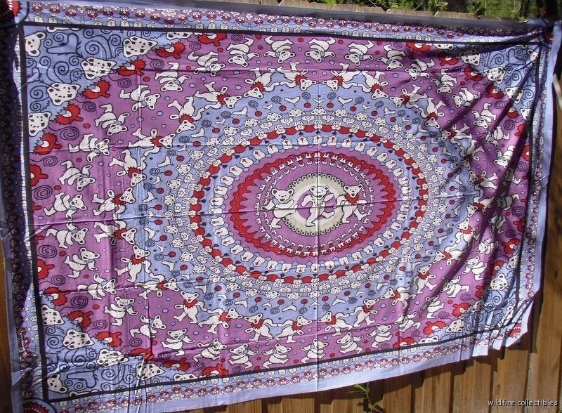   DEAD DANCING BEAR WALL TAPESTRY HIPPIE ART 60S WALL BEDSPREAD BLANKET