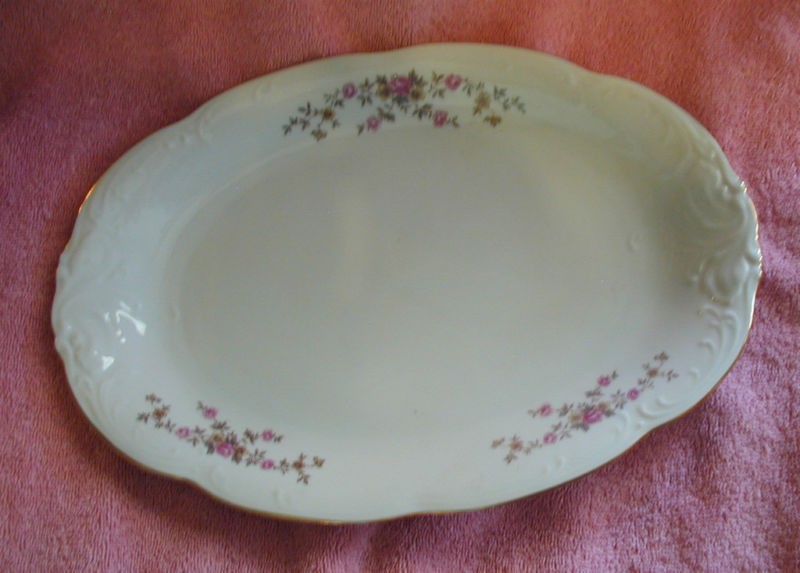 wawel of poland tea rose 13 platter 