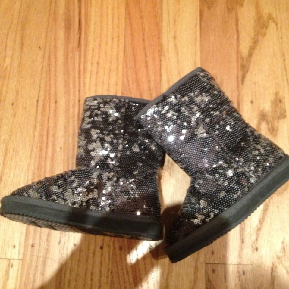 Brand New Stuart Weitzman Kids Faux Fur Lined Sequin Boots