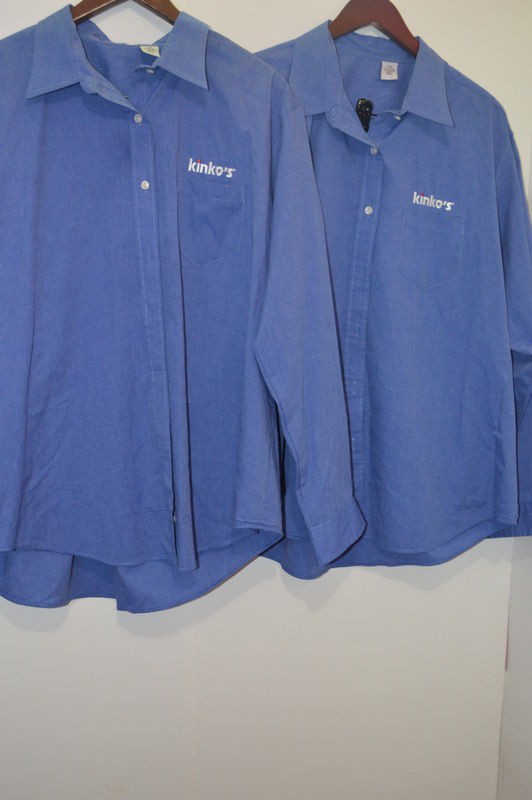   KINKOS MENS XL UNIFORM SHIRTS MED BLUE LONG SLEEVES PIN POINT COLLAR