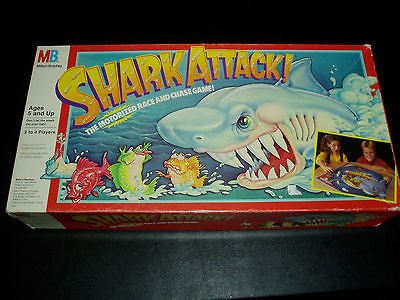 SHARK ATTACK MILTON BRADLEY 1988 CONTENTS EXCELLENT CONDITION