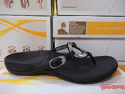 ladies orthaheel yolanda flip flops floor sample