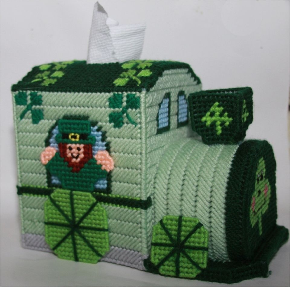 St. Patricks Day Train Tissue Topper Plastic Canvas Pattern