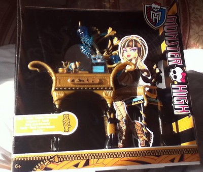 monster high cleo de nile vanity set brand new in box location united 