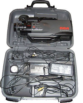 Vintage RCA CC445 VHS Pro Edit Camcorder w/ Case For Parts/Not Working 