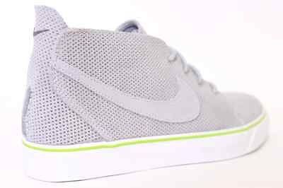 Men NIKE TOKI PREMIUM 429774 005 WOLF GREY/COOL GREY/ACTION GREEN