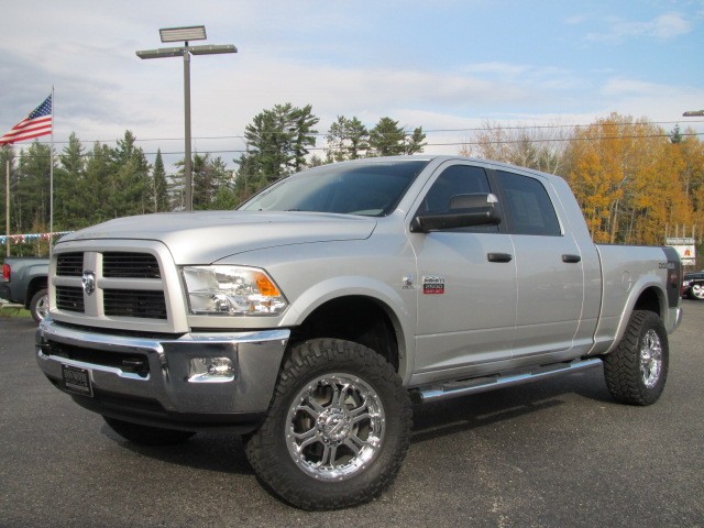 Dodge  Ram 2500 ST SRW 2012 DODGE RAM 3500 4WD 4X4 4DR CUMMINS DIESEL 