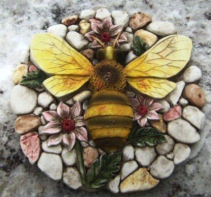 plastic bee mold plaster mold concrete mold 