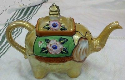   Japan Red Letter Lucky Elephant Teapot Tea Pot Lustre Vintag