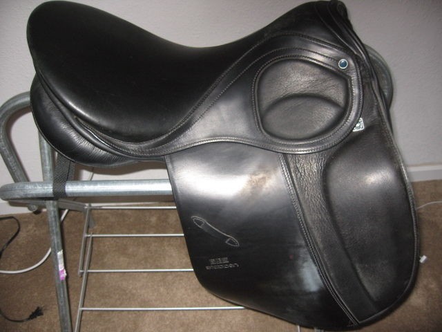 stubben scandica dl dressage saddle  1700 00