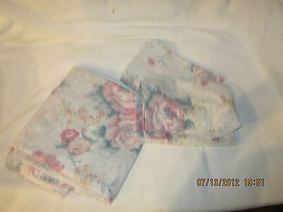 DAN RIVER VINTAGE NO IRON PERCALE KING FITTED SHEET AND 2 PILLOWCASES