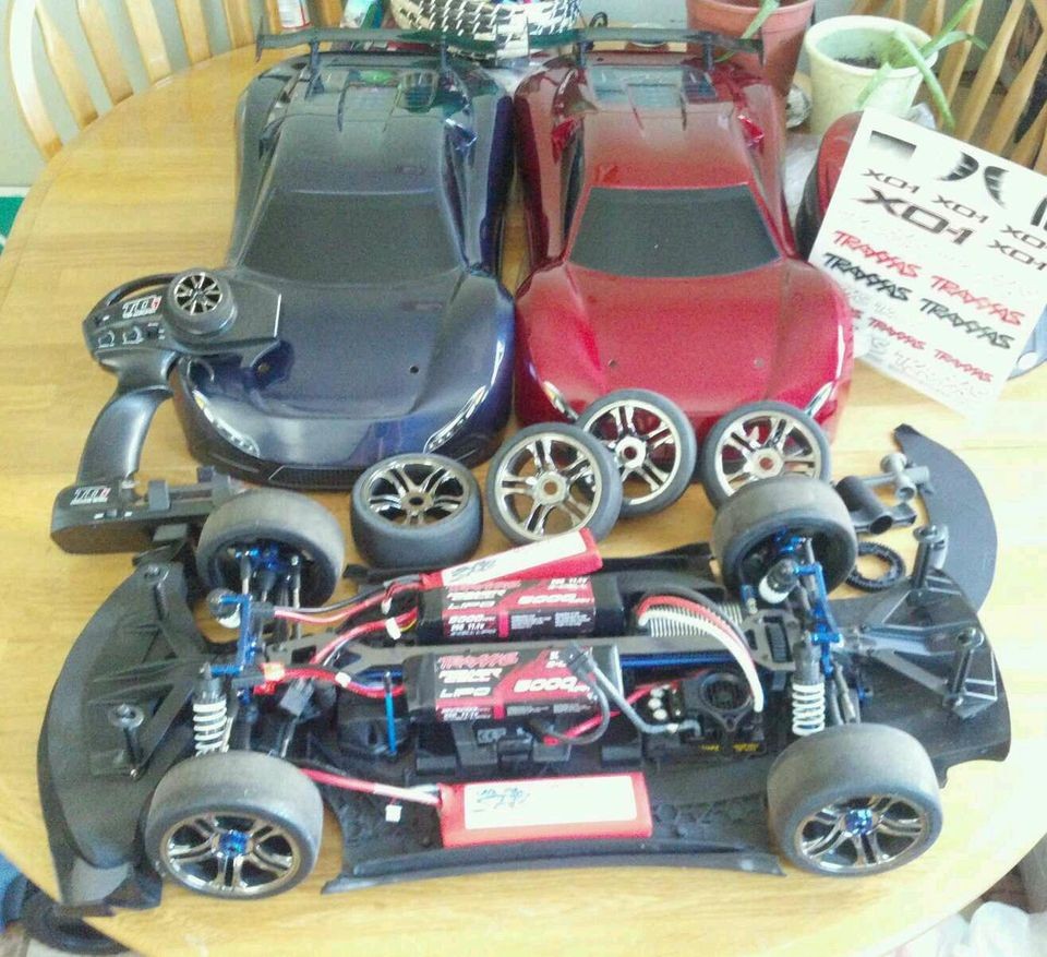 TRAXXAS XO 1 SUPER CAR USED ONCE 3S 2S LIPO 2 BODY 2 WHEELS XTRAS